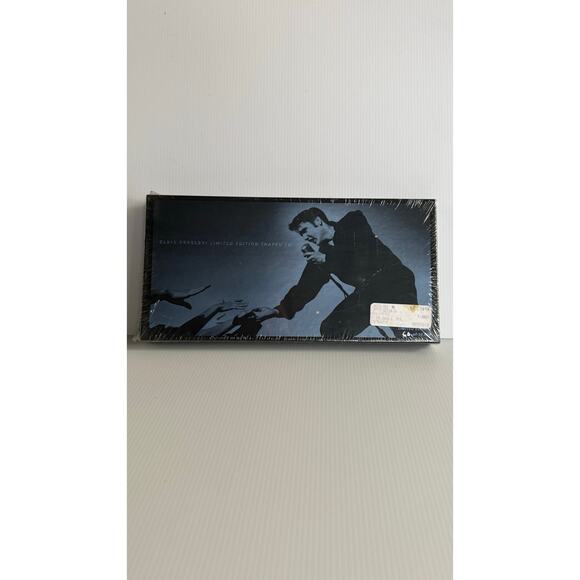 Elvis Presley: Limited Edition Shaped CD, vintage compact disc #60 of 10,000 - Picture 4 of 6
